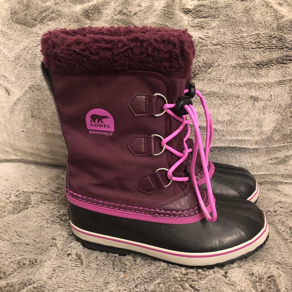 SOLD LOCALSorel Waterproof Boots